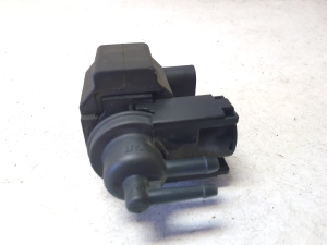 AUDI A8 D4 (2010–2017) Magnetventil 059906629D - 4