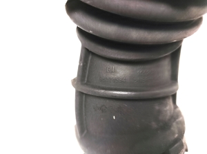 Opel Mokka (2012–2020) Air intake hose 95374554 - 3