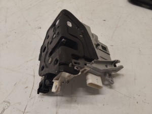 AUDI A5 (2007–2016) Front door lock 8J2837015C - 2