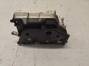 Front door lock - 8J2837015C