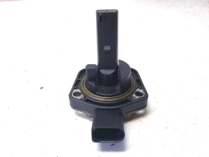Volkswagen Passat B6 (2005–2010) Oil level sensor 1J0907660C - 2