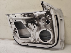 AUDI A5 (2007–2016) Esiuks 8T0831311 - 3