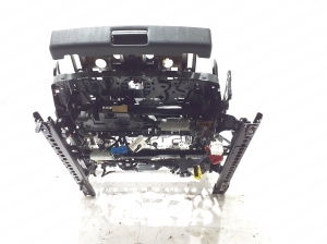AUDI A7 (2018–2026) Front seat frame 4K0881105J - 5