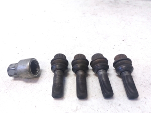 Mercedes Benz E-Class W212 (2009–2015) Rattamutrid, poldid - 2