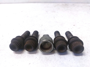 Mercedes Benz E-Class W212 (2009–2015) Rattamutrid, poldid - 3
