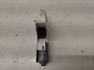 AUDI A5 (2007–2016) Rear side door window regulator motor 8K0959802 - 4