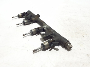 AUDI A7 (2018–2026) Common Rail Kraftstoffleitung 06Q133317B - 3