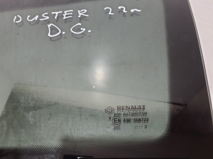 Dacia Duster (2017–2024) Seitenscheibe hinten (Karosserie) 833063508R - 2