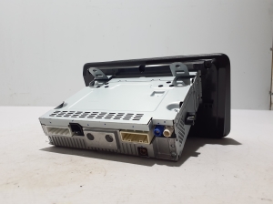 Dacia Duster (2017–2024) Radio (head unit) 259158351R - 2