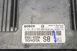 TOYOTA Auris E15 (2006–2012) Engine control unit 8966102S80 - 2