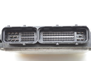 TOYOTA Auris E15 (2006–2012) Engine control unit 8966102S80 - 4
