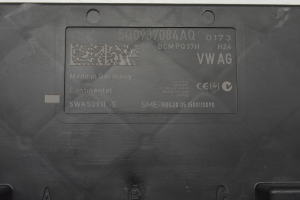 Volkswagen Golf VII (2012–2026) Komforta bloks 5Q0937084AQ - 5