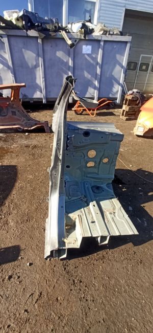 TOYOTA ProAce (2016–2026) Eesmine tugijalg SU001A3214 - 2