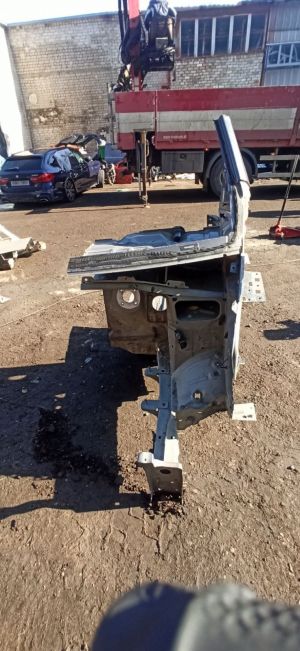 TOYOTA ProAce (2016–2026) Eesmine tugijalg SU001A3214 - 3