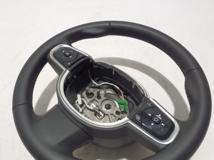 VOLVO XC60 (2017–2026) Lenkrad 32366290 - 3