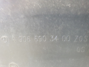Mercedes Benz Sprinter /906/ (2006–2018) Abdeckung Kotflügel hinten A9066903400 - 2