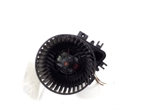 Heizungsgebläsemotor - 0091798