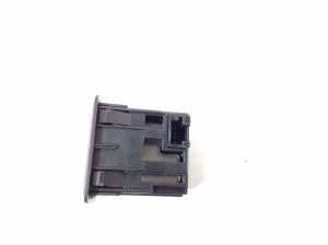 Mercedes Benz EQC N293 (2019–2026) USB-pesa A2538206200 - 3