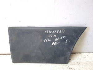 Rear fender molding - 1304021070