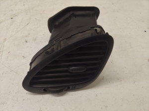 Dashboard air vent grilles - 7M1819703