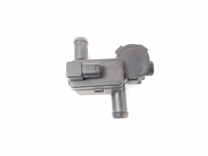 Porsche Panamera 970 (2009–2016) Auxiliary water pump 97057222500 - 2