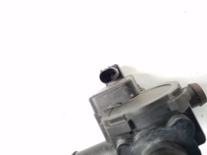 Porsche Panamera 970 (2009–2016) Auxiliary water pump 97057222500 - 3