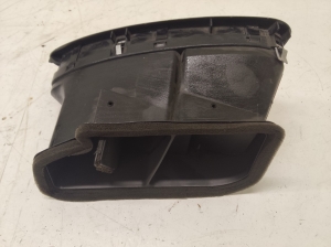 Volkswagen Sharan (1995–2010) Dashboard air vent grilles 7M1819728 - 4