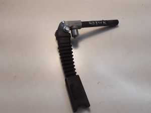Kia Sorento (2009–2014) Priekšējā sēdekļa drošības jostas sprādze 888252P410 - 2