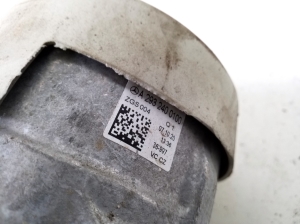 Mercedes Benz EQC N293 (2019–2026) Engine mount A2932400100 - 3
