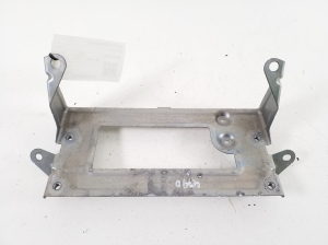 Mercedes Benz EQC N293 (2019–2026) Sonstiger Halter A2935455000 - 2