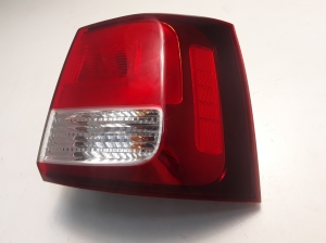 Kia Sorento (2009–2014) Tagumine nurgatuli 924022P520 - 5