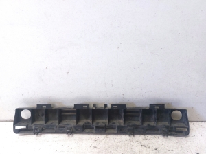 Front bumper bracket - 44321