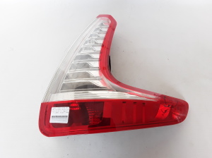  Rear corner lamp 