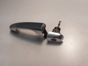 Kia Sorento (2009–2014) Front door external opening handle and its details 826512P010 - 3