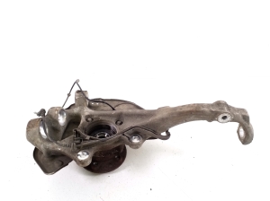Mercedes Benz EQC N293 (2019–2026) Front wheel hub A2533320201 - 2