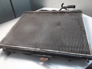 Mitsubishi Pajero IV (2006–2026) Jahutusradiaator MR968285 - 3