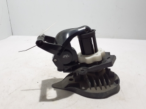 RENAULT Modus (2004–2012) Reserveradhalterung 8200269378 - 3