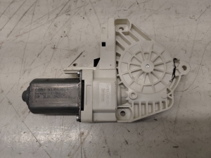 AUDI A5 (2007–2016) Hinterer Seitentür-Fensterhebermotor 8k0959802 - 2