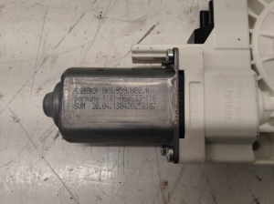 AUDI A5 (2007–2016) Hinterer Seitentür-Fensterhebermotor 8k0959802 - 4