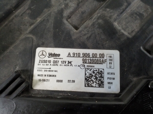 Mercedes Benz Sprinter W 907 (2018–2026) Scheinwerfer vorne A9109060000 - 4
