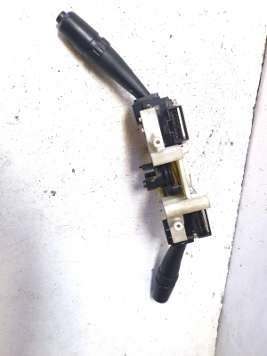 Hyundai Terracan (2004–2007) Turn signal switch 9340039201 - 4