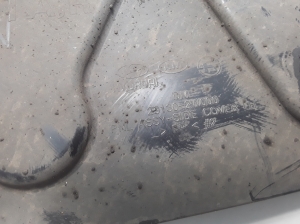 Kia Sorento (2009–2014) Unterbodenschutz vorne 291302W000 - 4