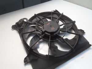 Kia Sorento (2009–2014) Dzesēšanas ventilators un tā daļas 253802PXXX - 3