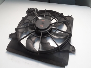 Kia Sorento (2009–2014) Dzesēšanas ventilators un tā daļas 253802PXXX - 4