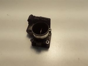 Kia Sorento (2009–2014) Drosselklappe 351002F100 - 3