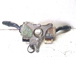 LEXUS RX MCU1 (1998–2003) Suunatulede lüliti 8431048050 - 6