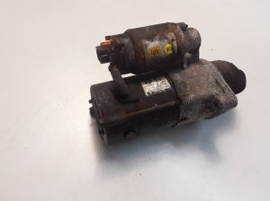 Kia Sorento (2009–2014) Starter 361002F050 - 2