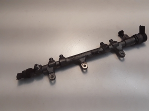 Kia Sorento (2009–2014) Common Rail Kraftstoffleitung 314002F000 - 2