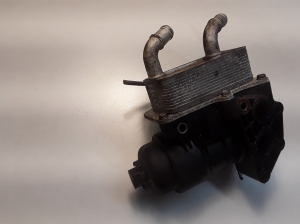 Kia Sorento (2009–2014) Ölkühler 264102F020 - 3