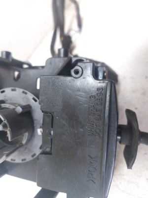Hyundai Galloper II (1998–2003) Commande de clignotants QB93 - 4